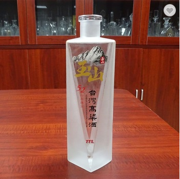 Customised part frosted unusual glass wine bottle 600ml cork top